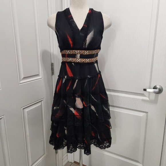Chloe crepe tiered dress - Picture 2 of 16